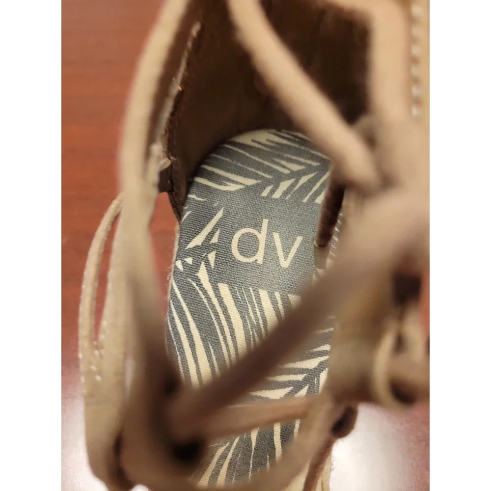 Womens DV by Dolce Vita Monica Ghillie Lace Espadrille Wedge Sandals Size 8